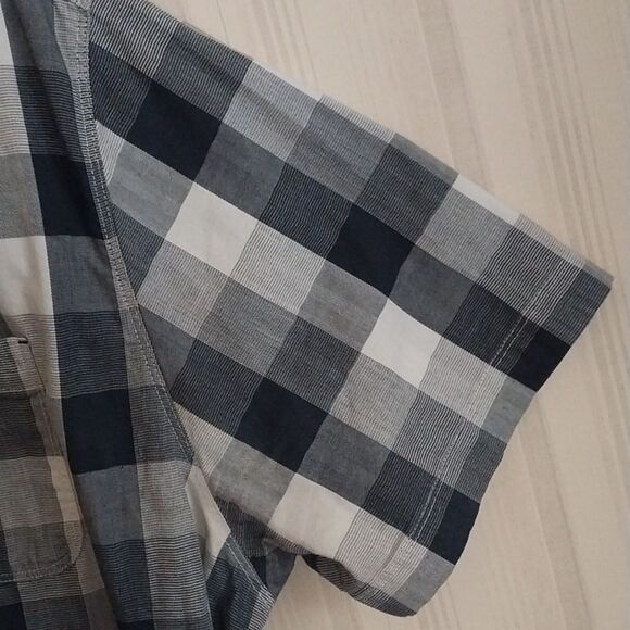 THE NORTH Face men's button up shirt size XXL - Picture 4 of 7